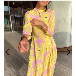 Pink Floral Swedish Midi Dress